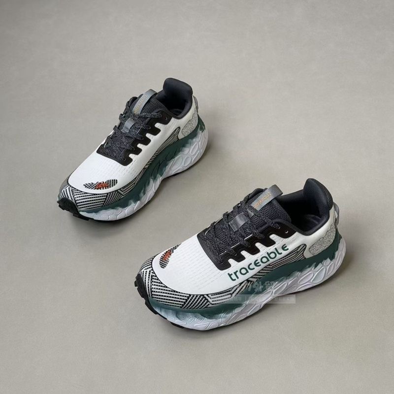 2026 New Running Shoes For Uni - Luxury Men Lifestyle ulasan dan harga